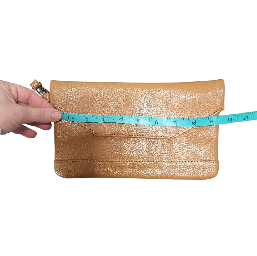 L.L. Bean Light Brown Leather Wristlet - Picture 3 of 10